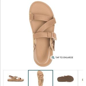 NWOT CHACO LOWDOWN SANDALS